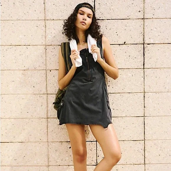 FP Movement Fast Track Skortsie Charcoal Black Size Small Excellent Condition - Picture 4 of 9